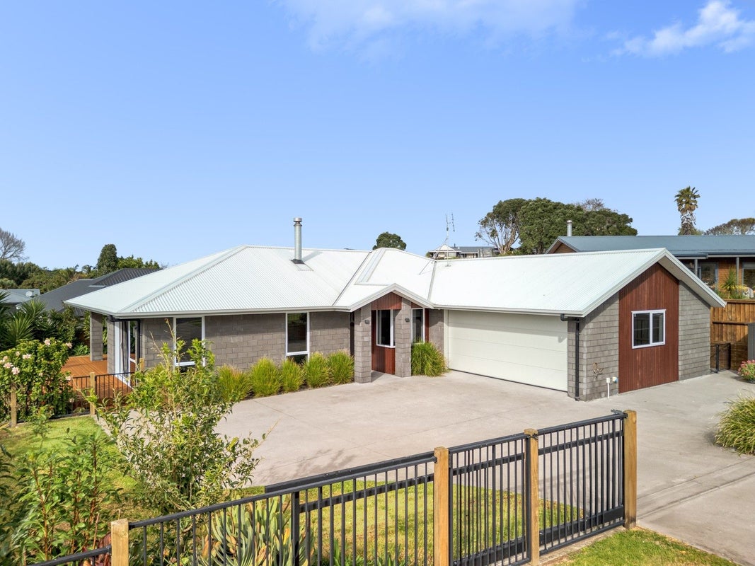 55 Athenree Rd, Athenree, Western Bay Of Plenty, Bay Of Plenty - Carousel 23
