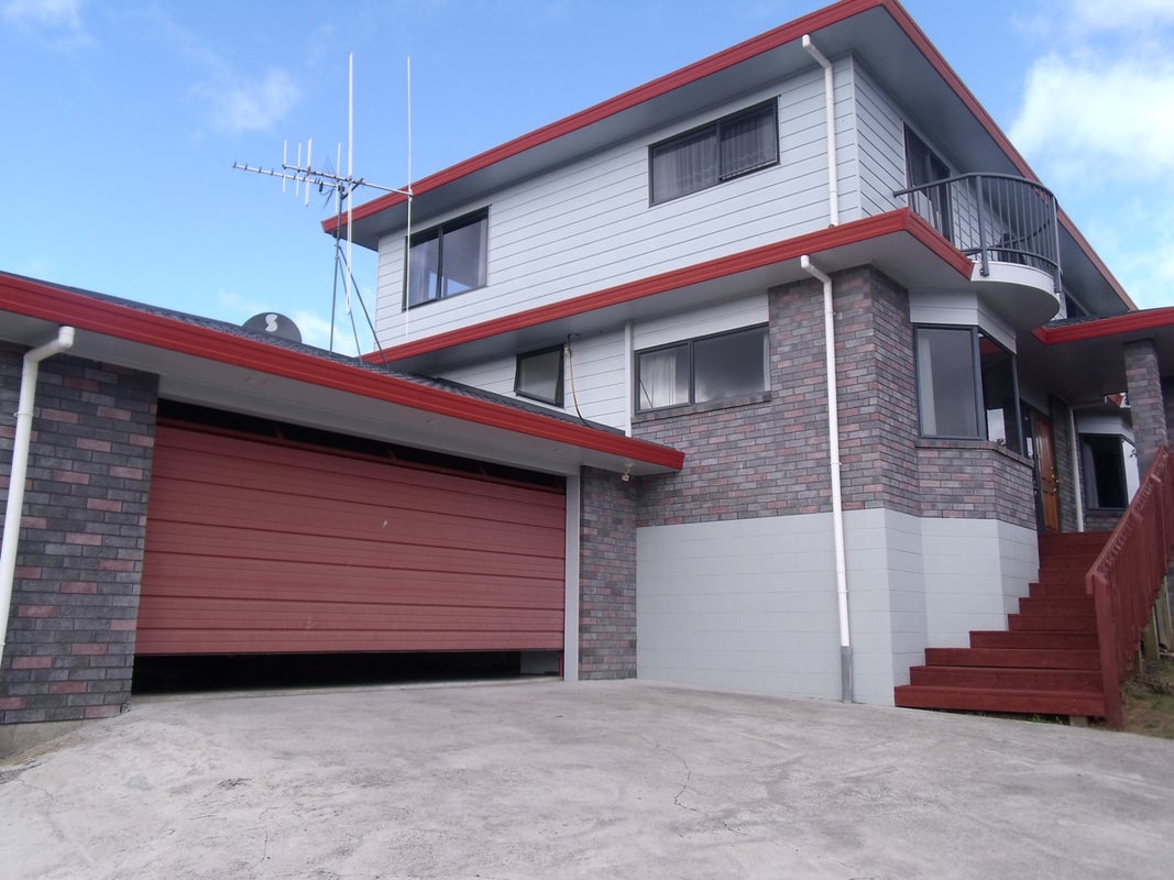 5 John Webb Drive, Glenview, Hamilton - Carousel 2