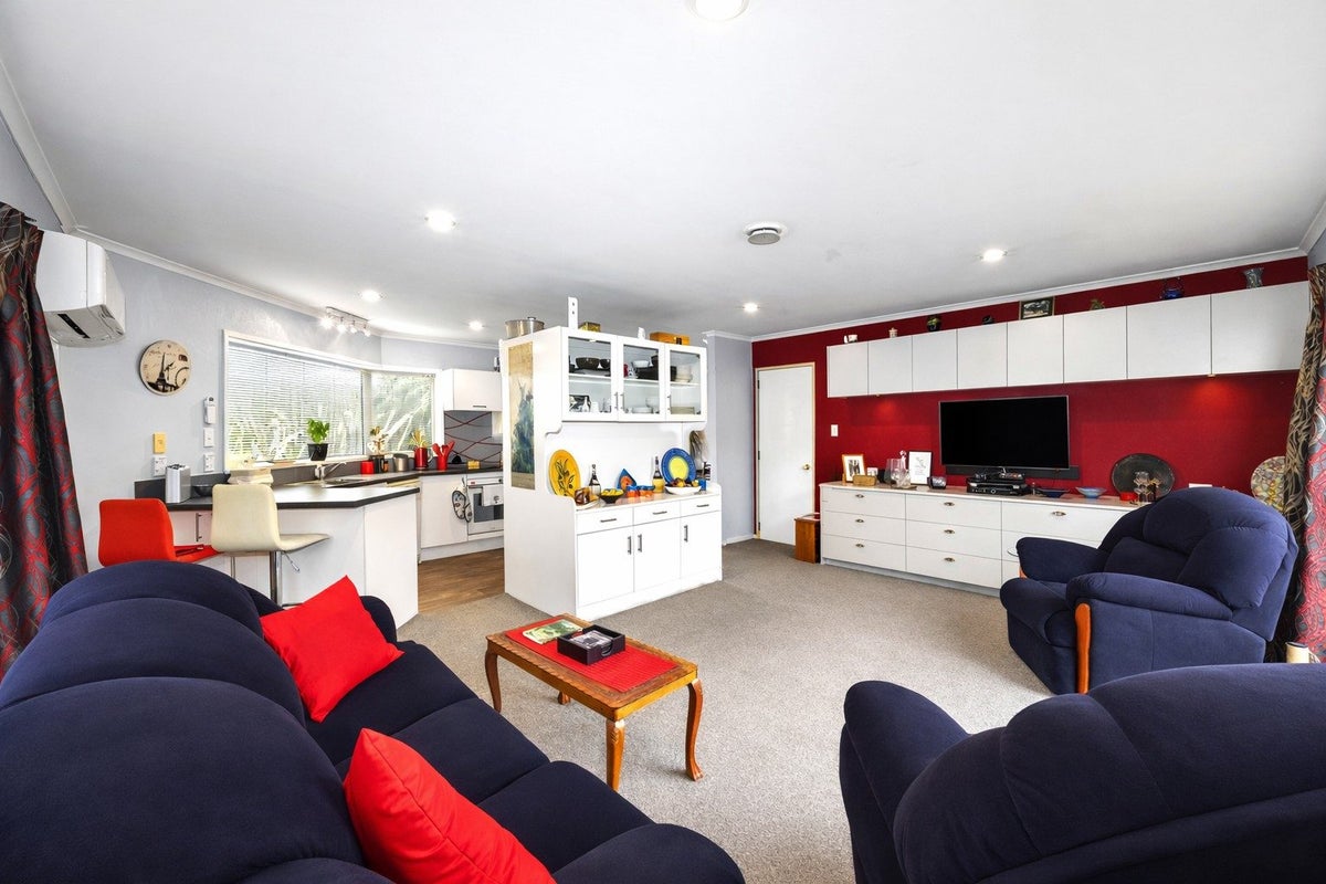27A Kedleston Drive, Avonhead, Christchurch - Carousel 1