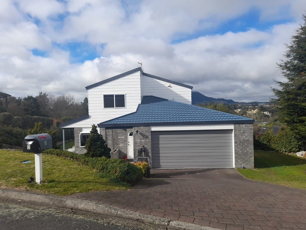 8 Julies Way, Rangatira Park, Taupo - Carousel 1