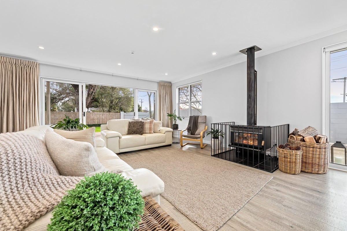 85 Litchfield Street, Redwoodtown, Blenheim - Carousel 2