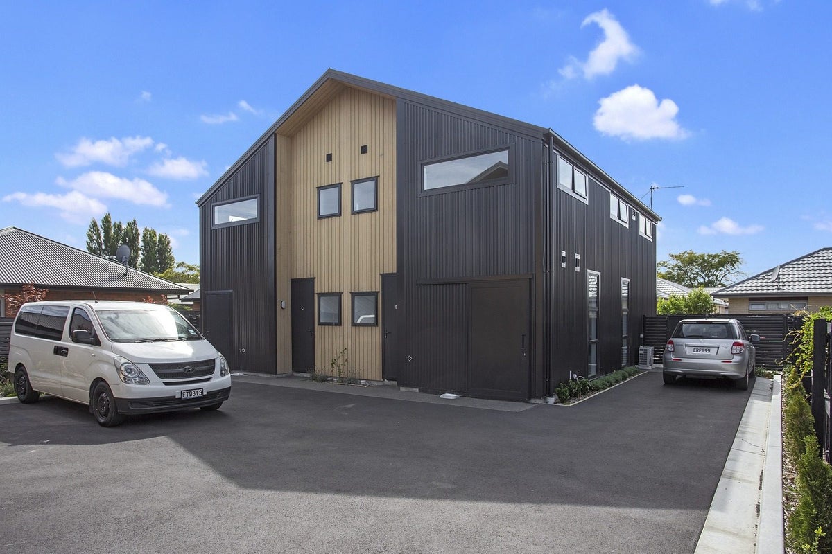 18C Collins Street, Addington, Christchurch - Carousel 1
