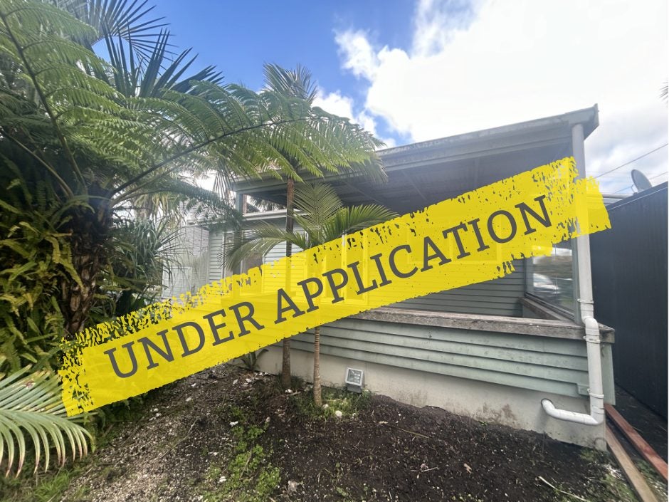 38A Harbour View Road, Point Chevalier, Auckland - Carousel 1