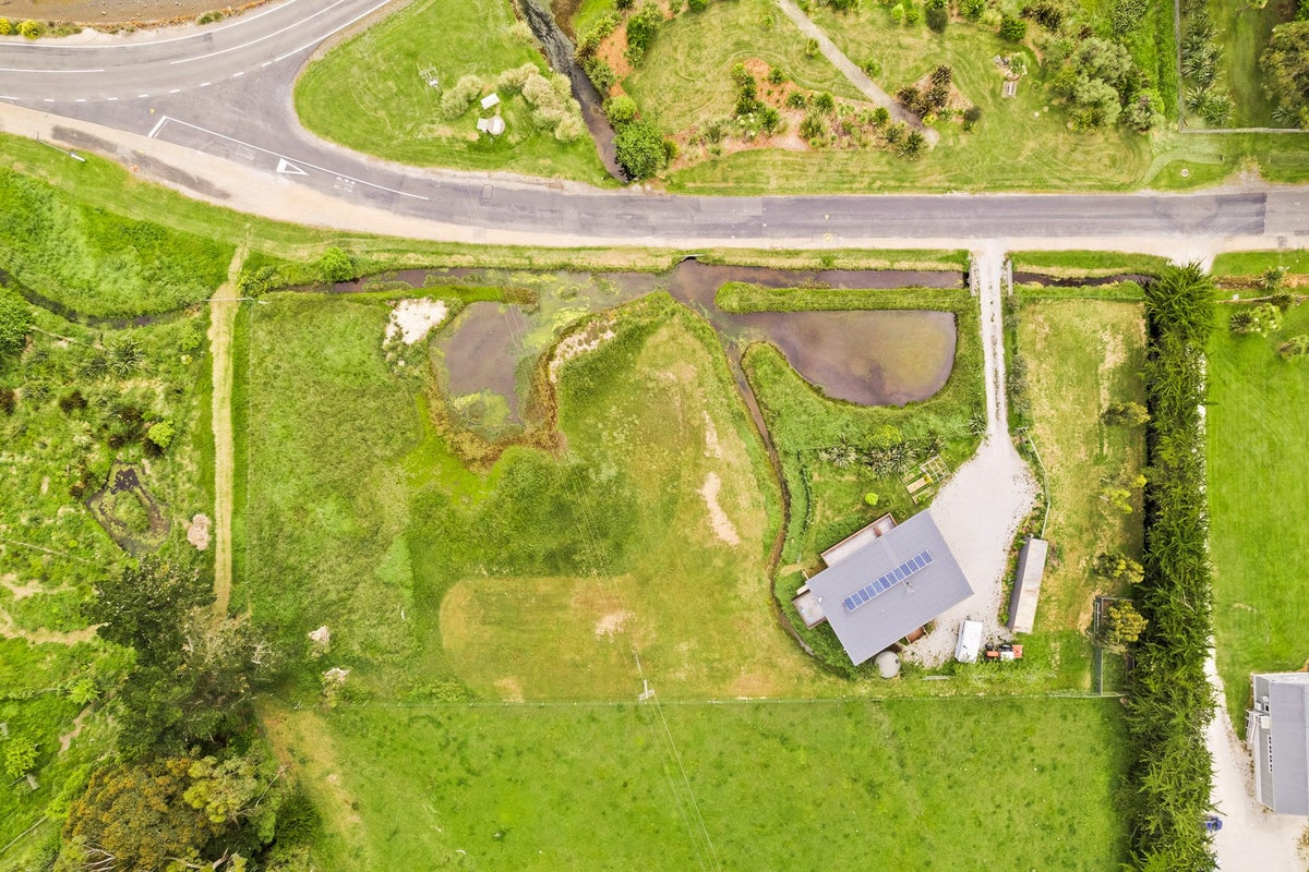 96 Stornoway Street, Karitane, Waikouaiti - Carousel 32