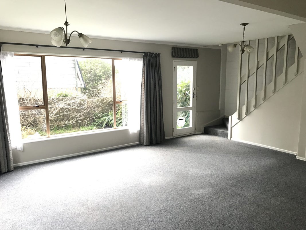 89 Churton Drive, Churton Park, Wellington - Carousel 2