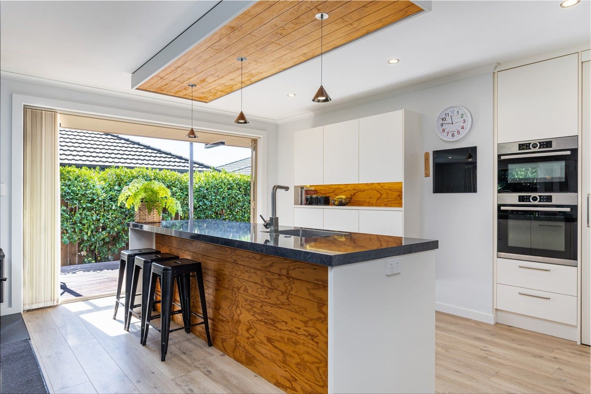 59 Taylor Pass Road, Witherlea, Blenheim - Carousel 2