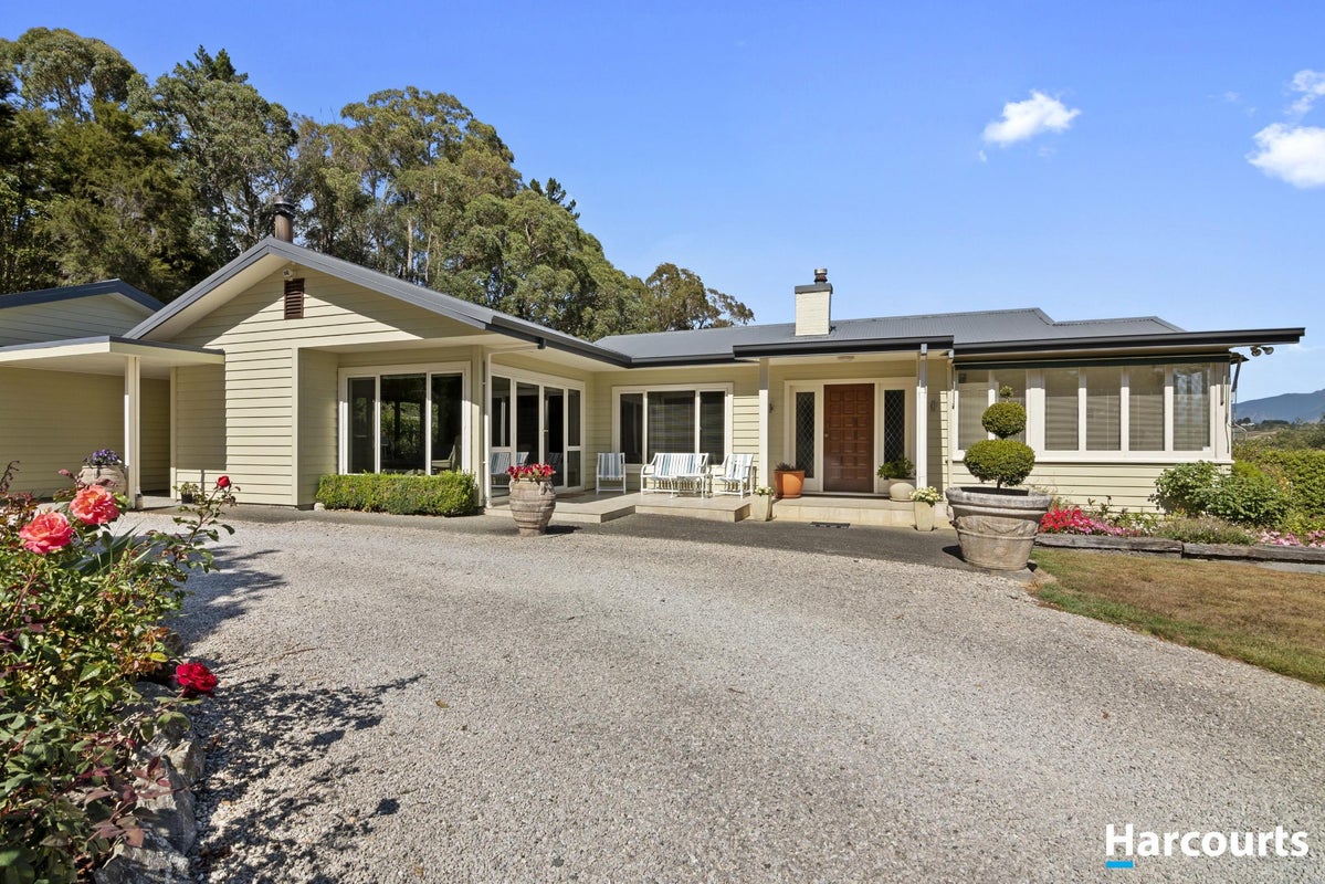 2514 Moutere Highway, Upper Moutere - Carousel 1