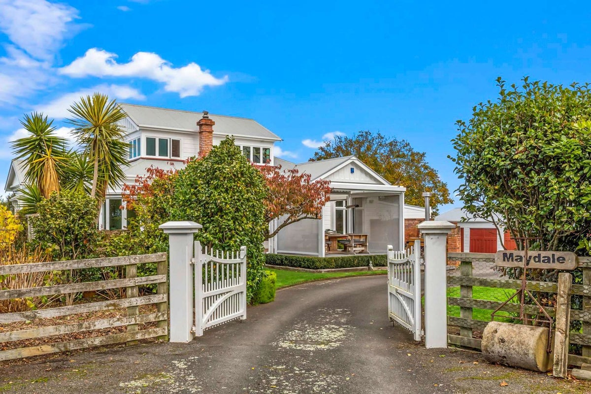123 State Highway 3, Westmere, Whanganui - Carousel 2