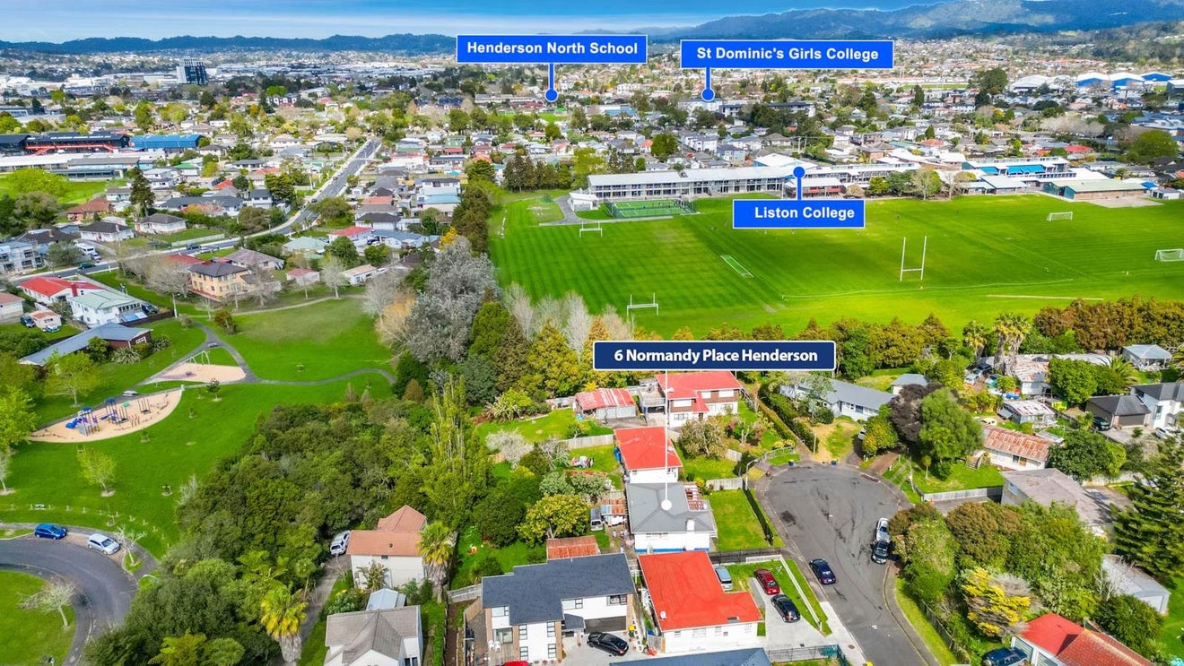 6 Normandy Place, Henderson, Auckland - Carousel 12