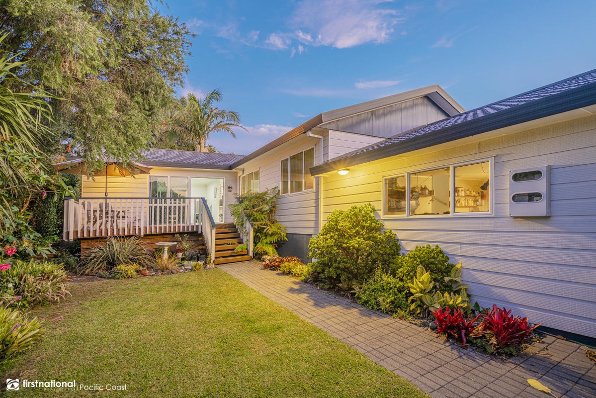 12 Marina Way, Athenree, Katikati - Carousel 1