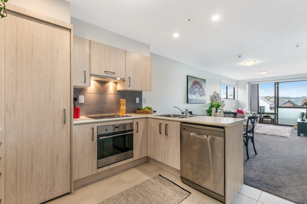 123/17 Link Cres, Stanmore Bay, Whangaparaoa - Carousel 1