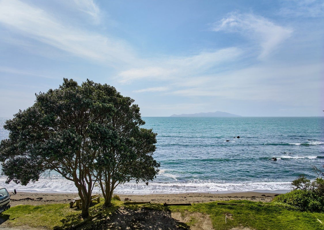 5 Ocean Parade, Pukerua Bay, Porirua - Carousel 23