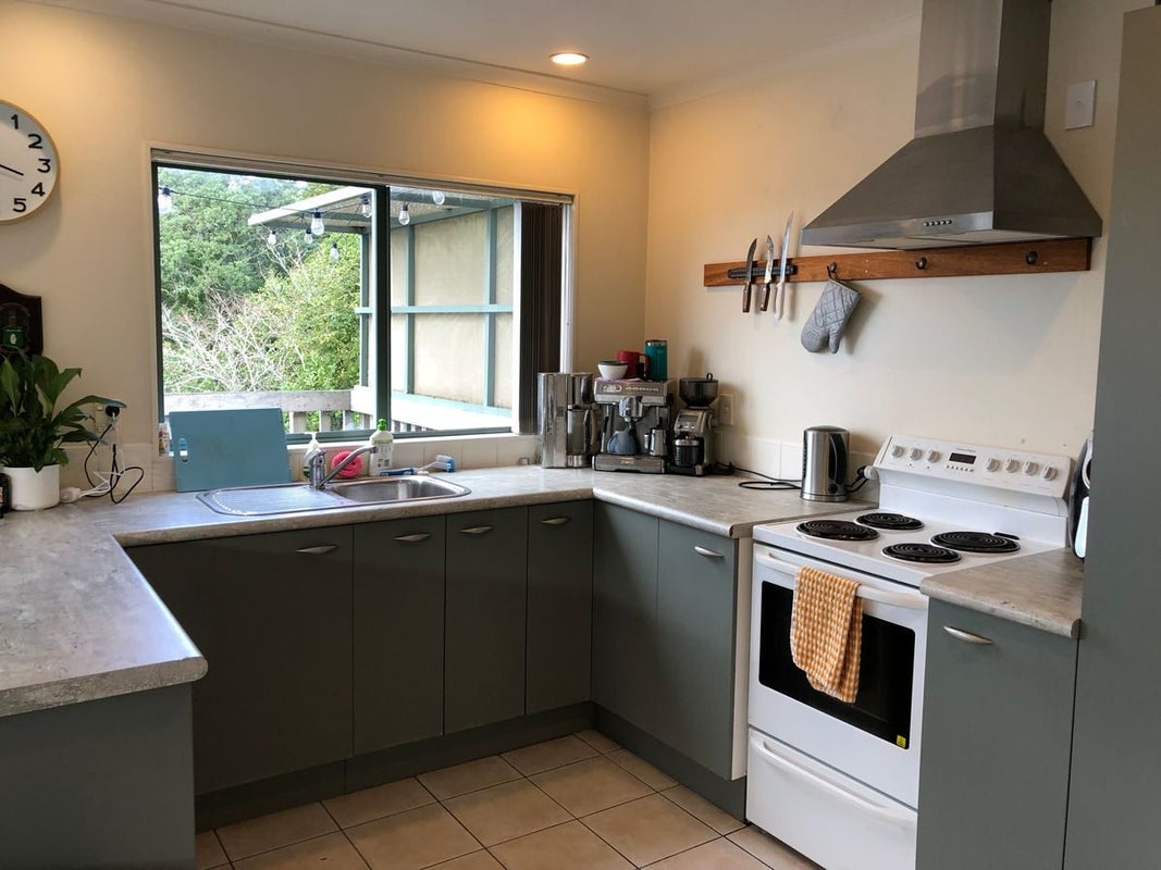 16 Minerva Terrace, Cockle Bay, Auckland - Carousel 2