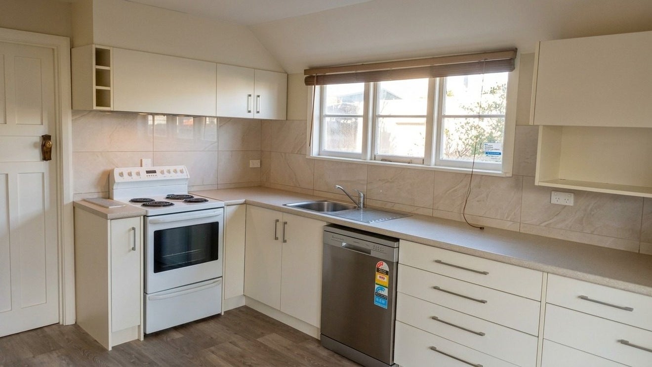 1/314 Breezes Rd, Aranui, Christchurch City, Canterbury - Carousel 2