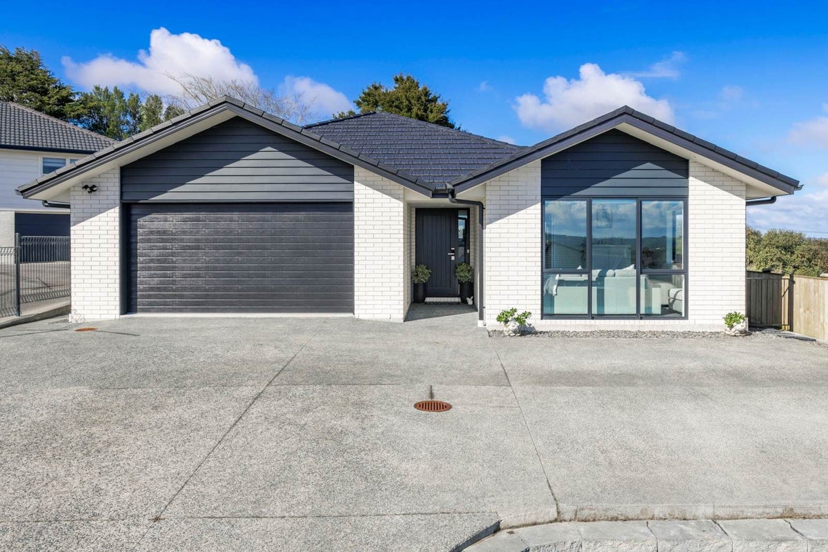 55A Twin Parks Rise, Papakura, Papakura - Carousel 2
