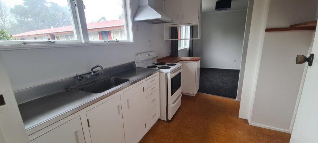 4/271 River Road, Claudelands, Hamilton - Carousel 2