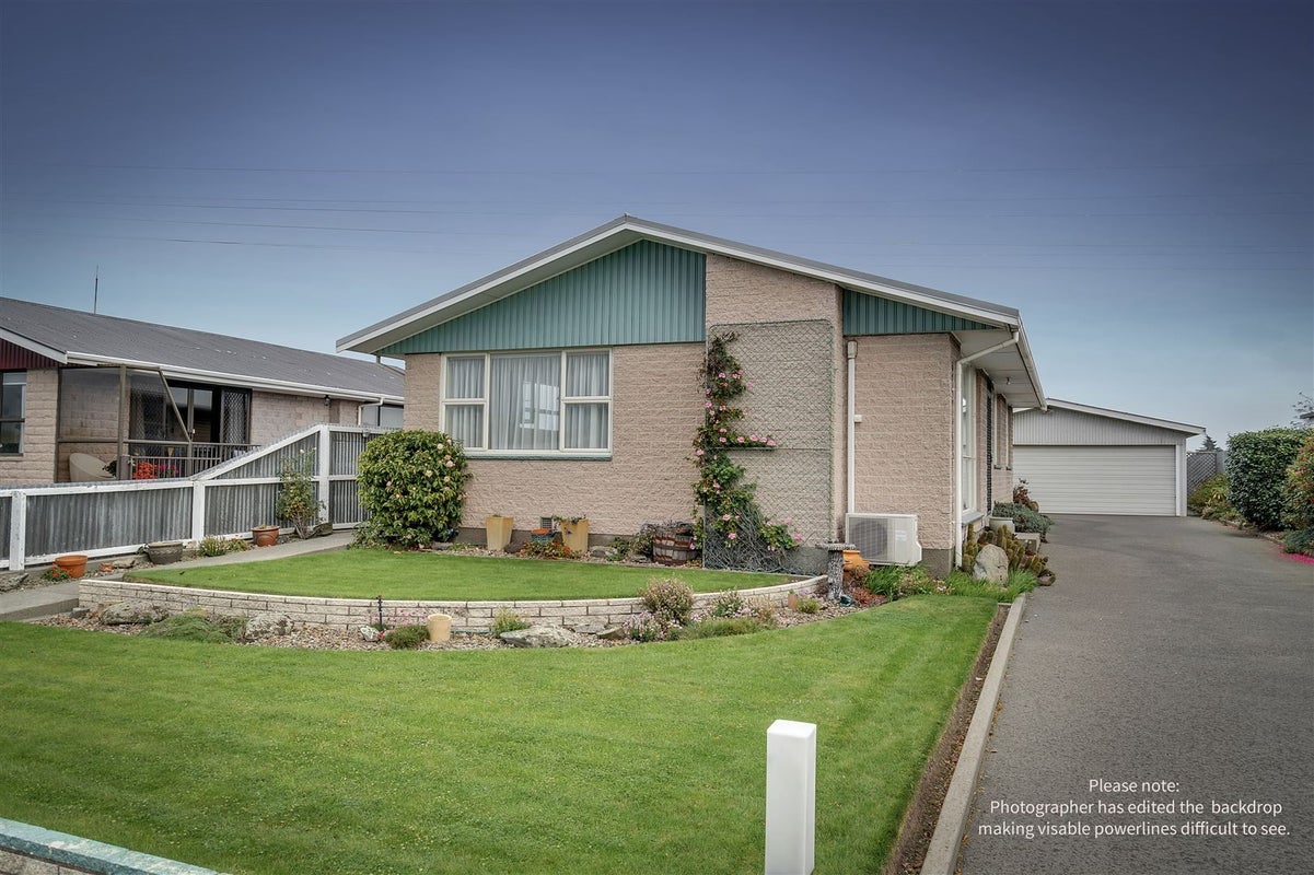 61 Boston Avenue, Hornby, Christchurch - Carousel 1
