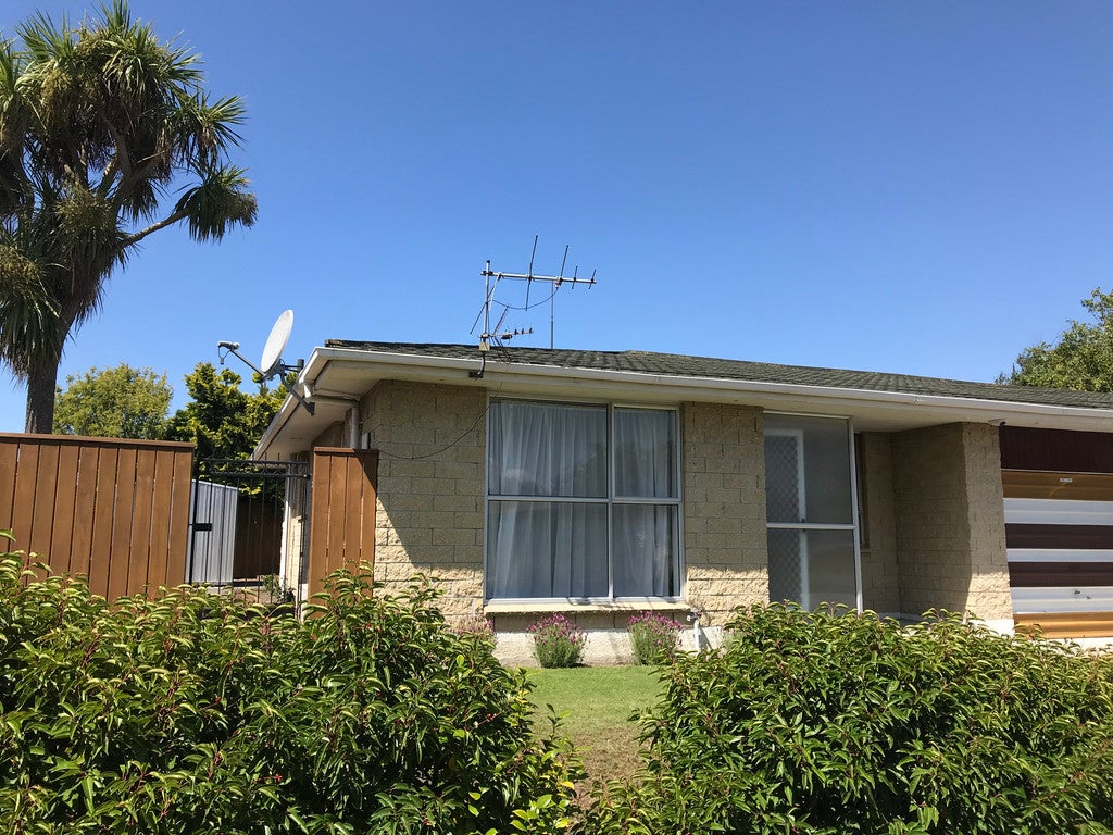 1/52 Stillwater Avenue, Burwood, Christchurch - Carousel 1