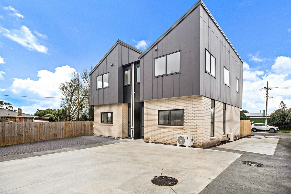 94E Swanson Road, Henderson, Auckland - Carousel 1