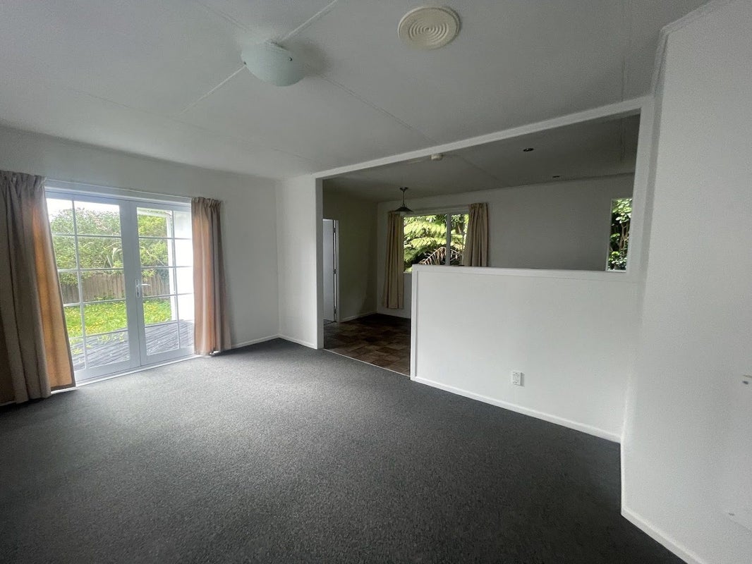 20 Robson Street, Stokes Valley, Lower Hutt - Carousel 10