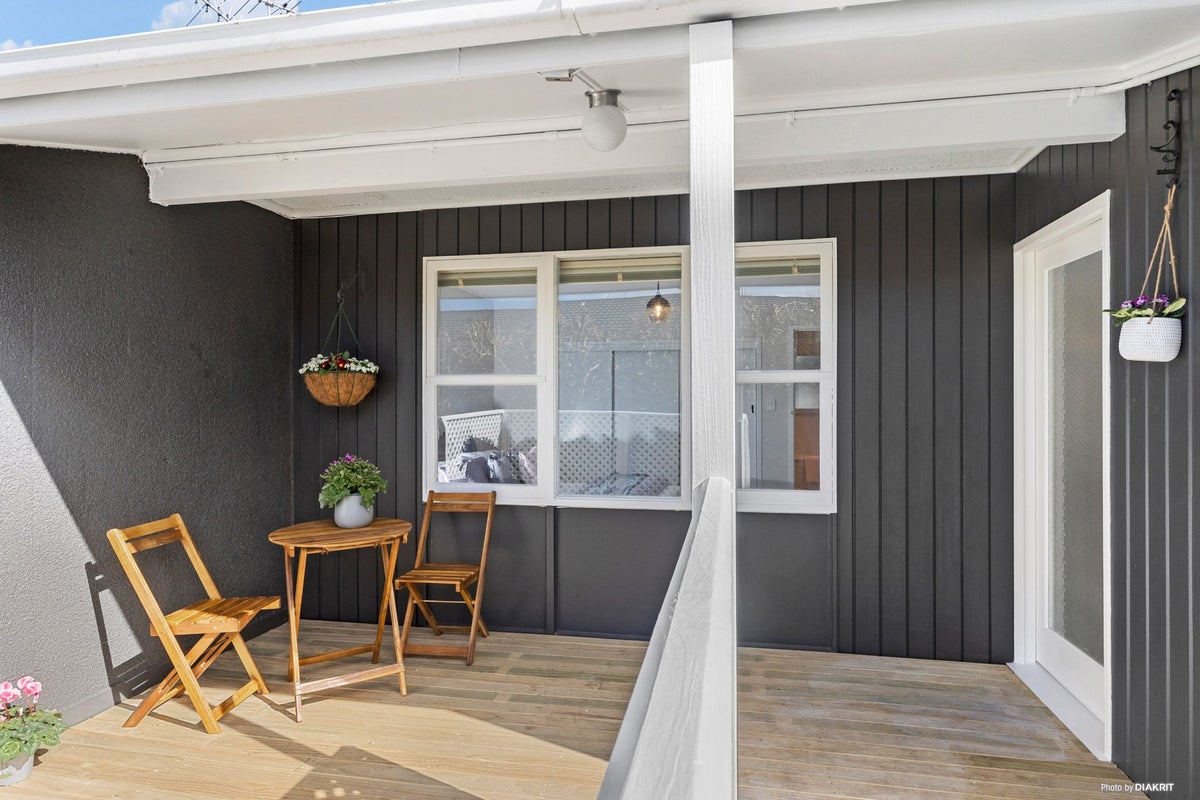 4/47 Alberton Avenue, Mount Albert, Auckland - Carousel 1