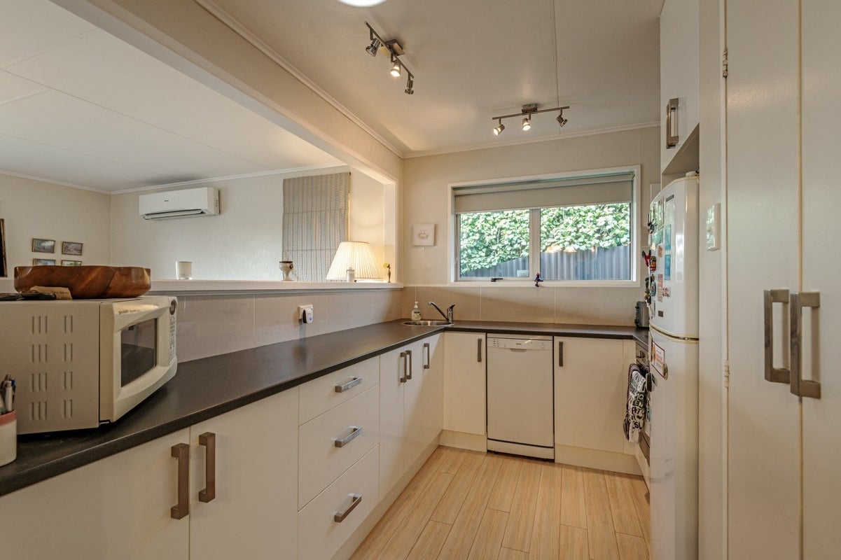344 Ruahine Street, Terrace End, Palmerston North - Carousel 2