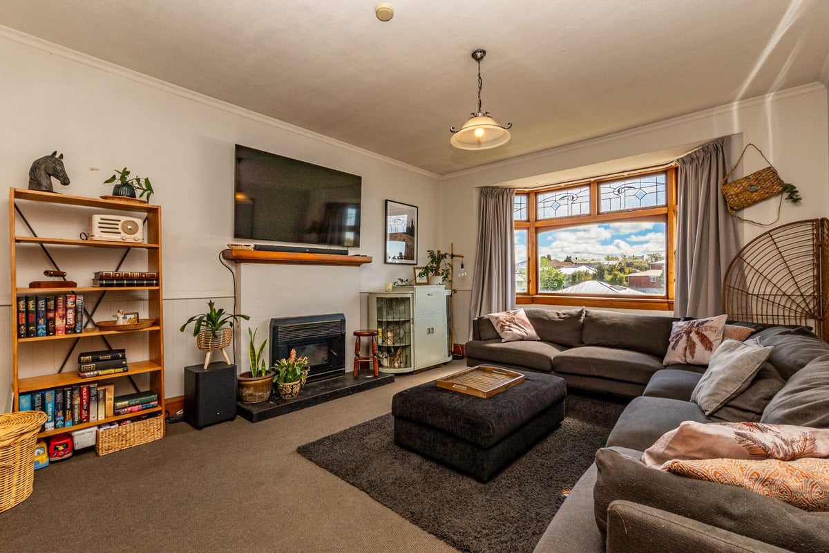 22 Clifton Terrace, West End, Timaru - Carousel 2