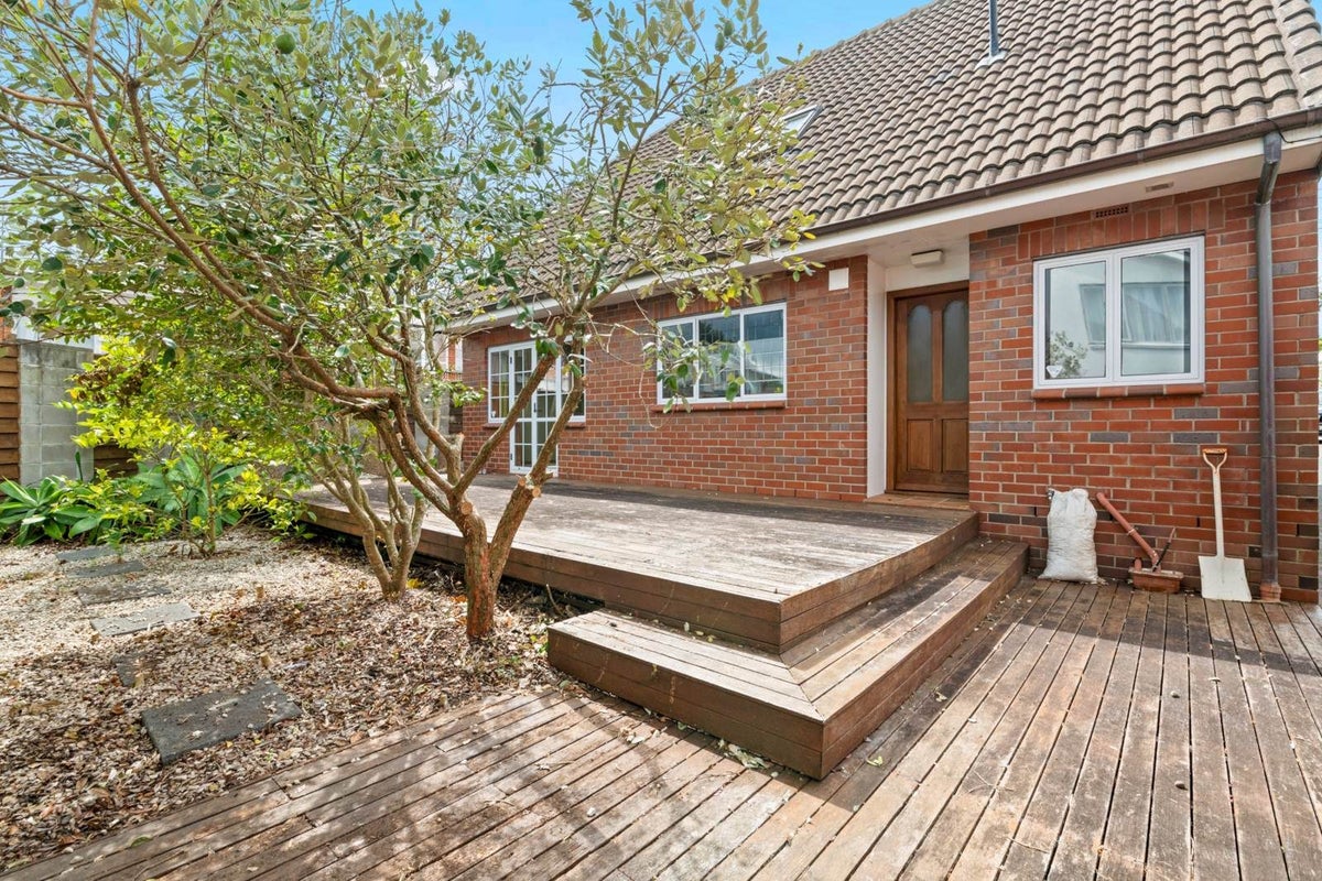 26 Lake Pupuke Drive, Takapuna, Auckland - Carousel 11