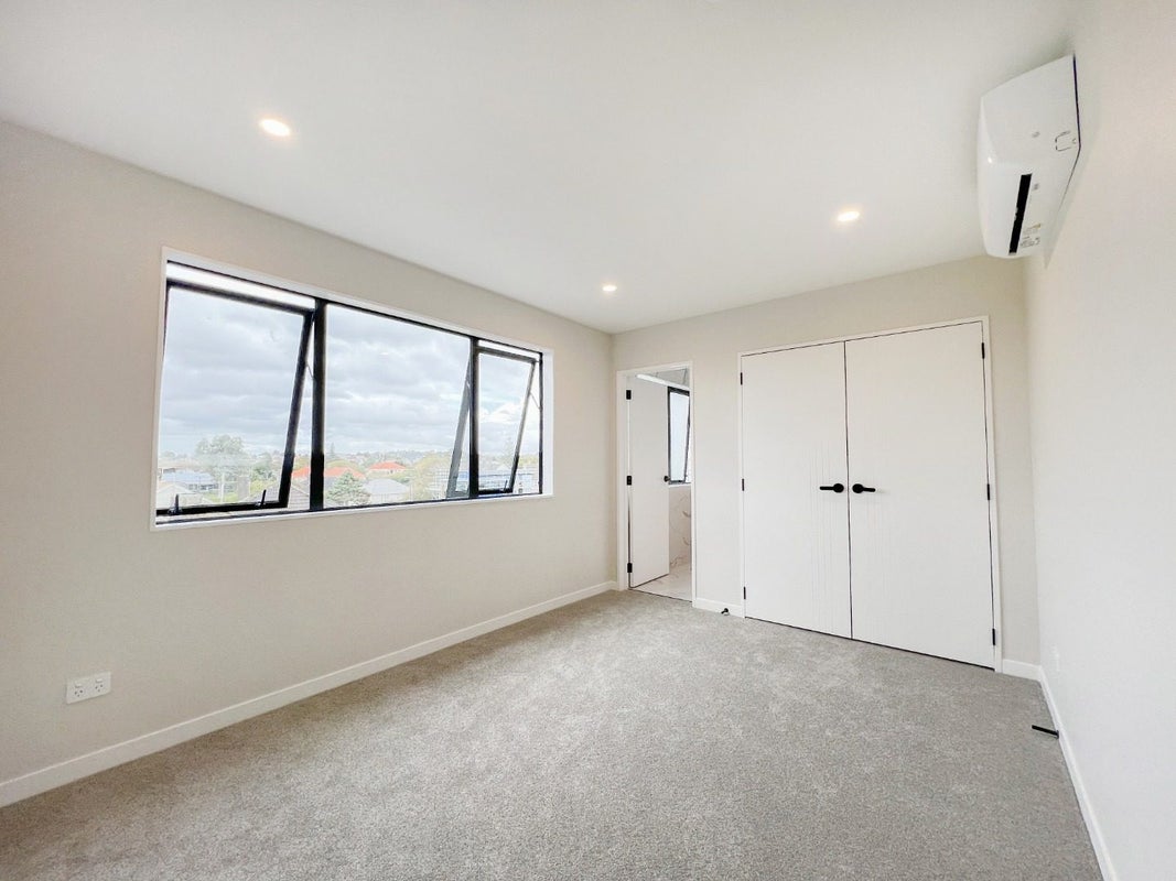 17B Hedley Road, Wesley, Auckland - Carousel 1