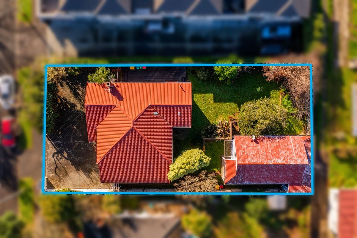 64 Wellington Street, Hamilton East, Hamilton - Carousel 25