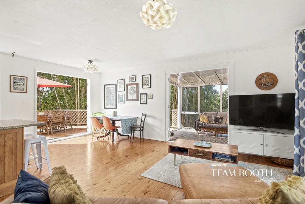 2/36 Cassino Street, Bayswater, Auckland - Carousel 1