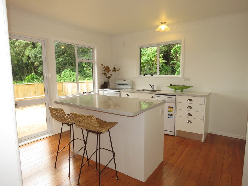 9A Tupoki Street, Glen Avon, New Plymouth - Carousel 2