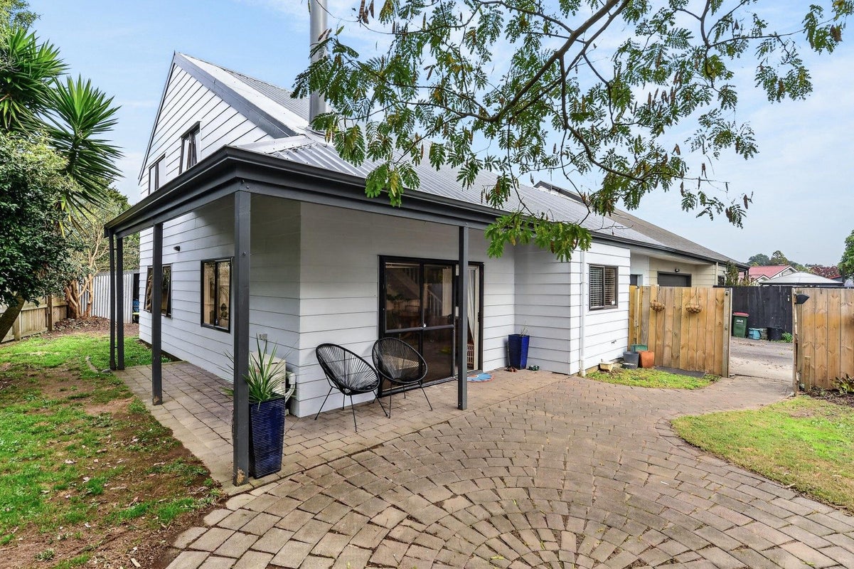 5 Olwyn Green, Dinsdale, Hamilton - Carousel 1