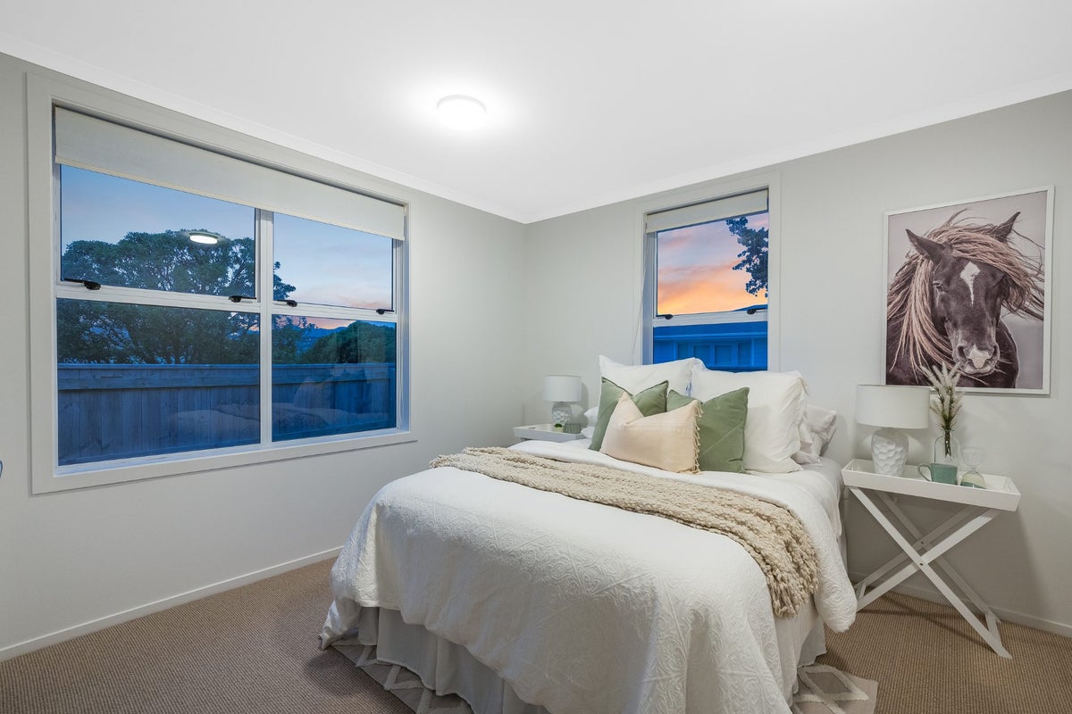 39 Whanga Crescent, Titahi Bay, Porirua - Carousel 21