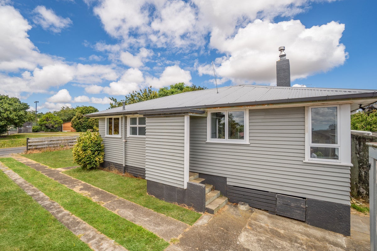 668 Onewhero-Tuakau Bridge Road, Tuakau - Carousel 1