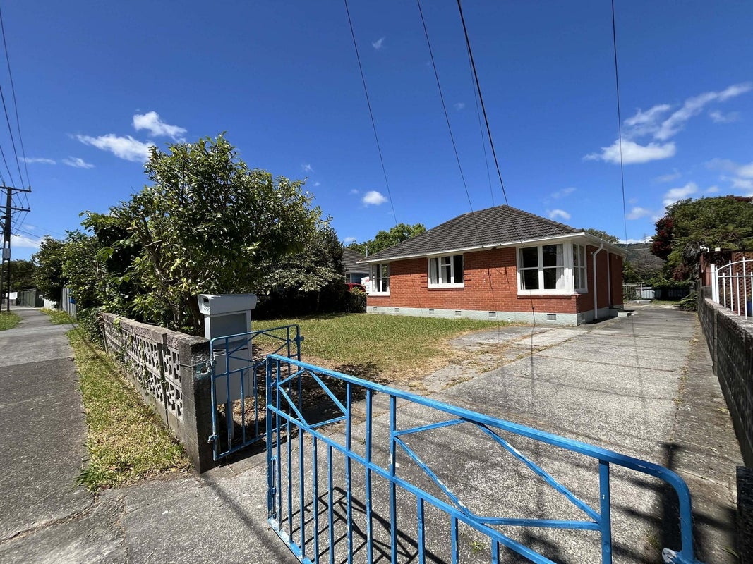 286 Oxford Terrace, Avalon, Lower Hutt - Carousel 2