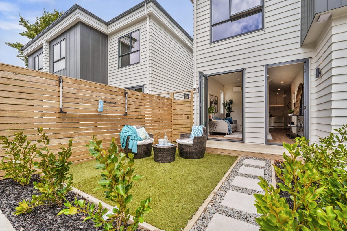 36B Whitford Road, Botany Downs, Auckland - Carousel 1