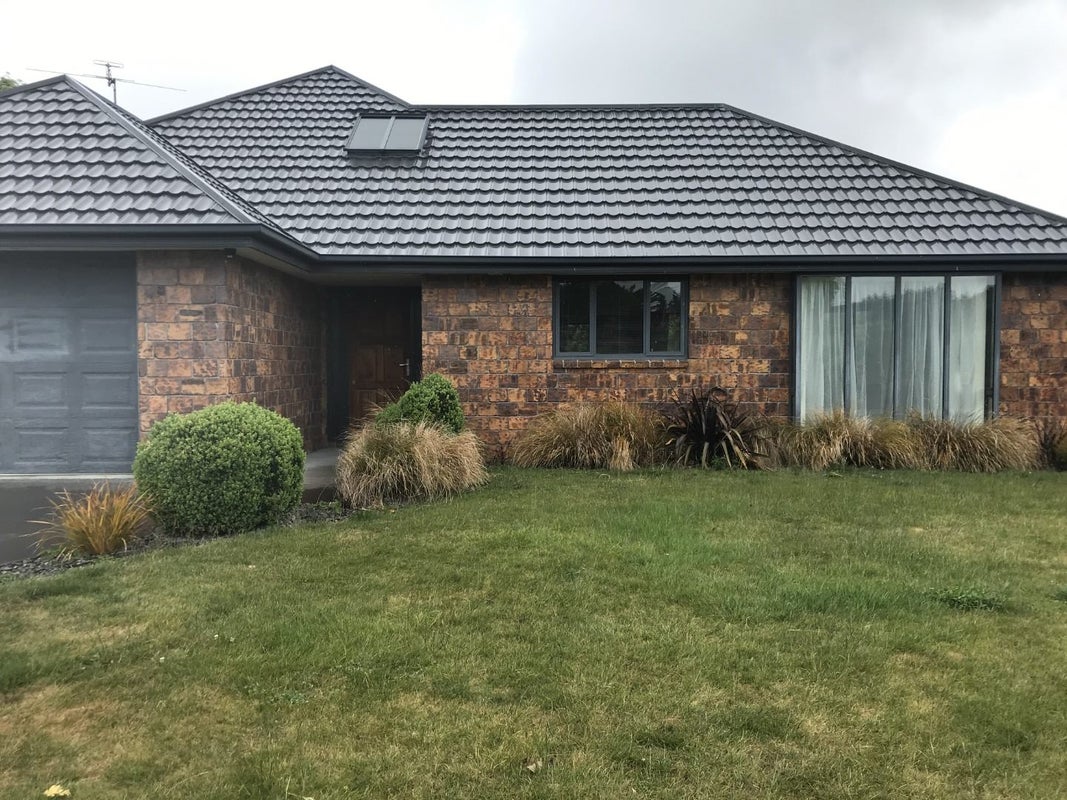 42 Limes Avenue, Parklands, Christchurch - Carousel 1