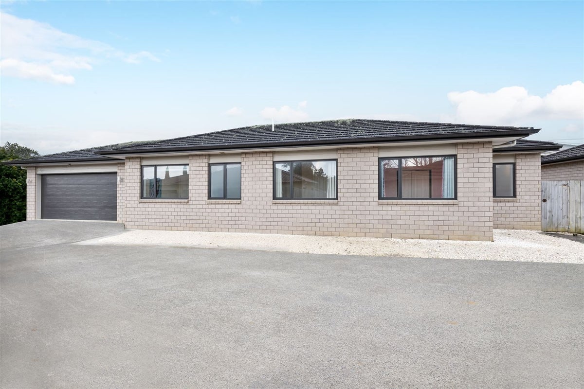67D Sabulite Road, Kelston, Auckland - Carousel 2