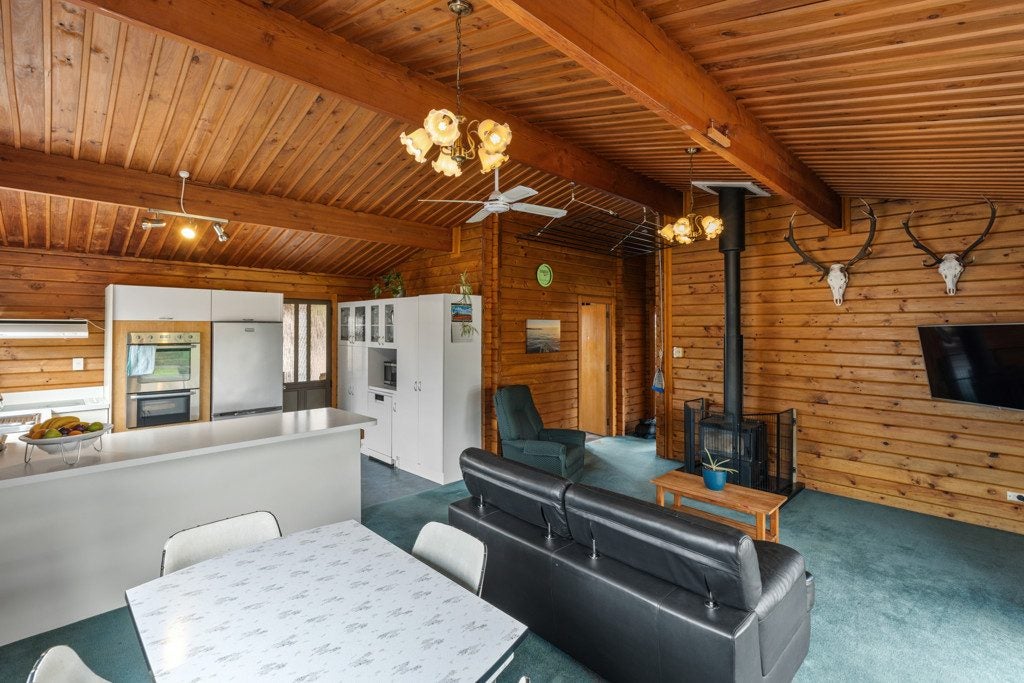 2570 Bealey Road, Darfield - Carousel 1