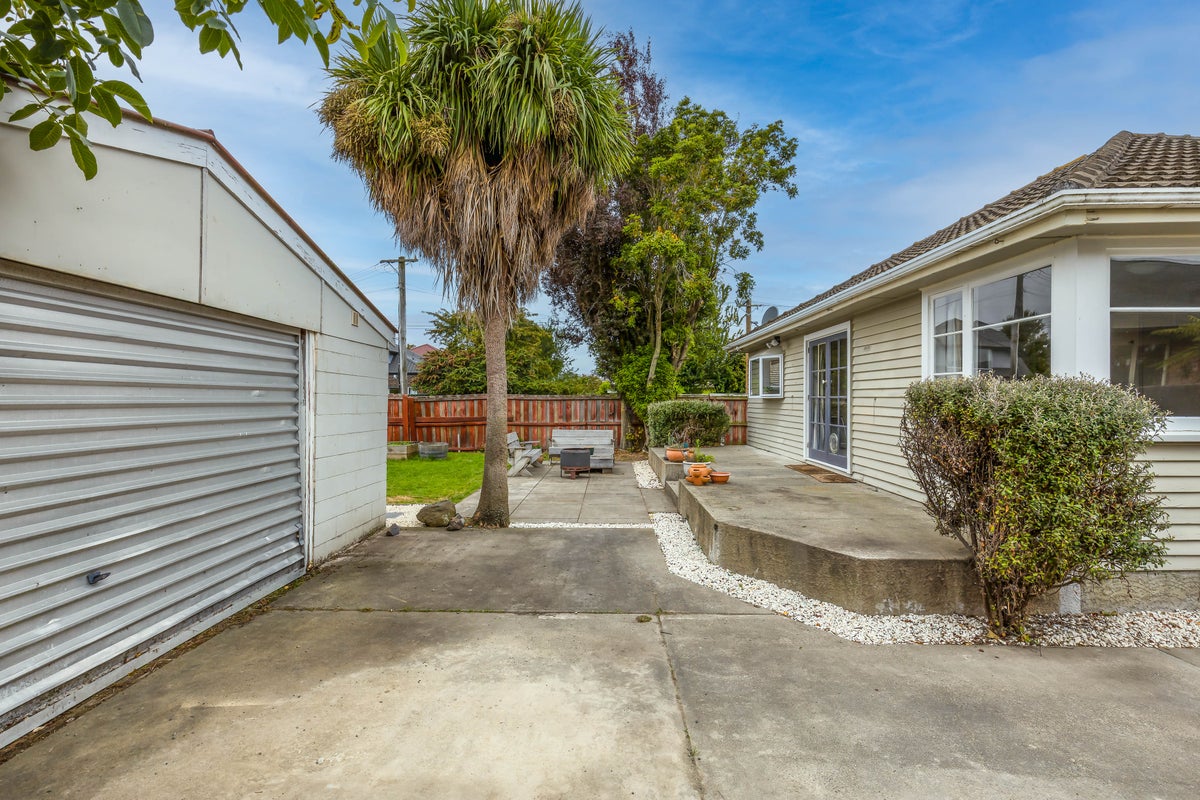 15 Ravenna Street, Avonhead, Christchurch - Carousel 1