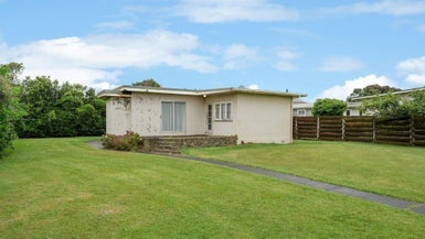70 Moana Street, Otaki Beach, Otaki - Carousel 1