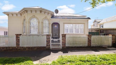 13 Francis Street, Grey Lynn, Auckland - Carousel 1
