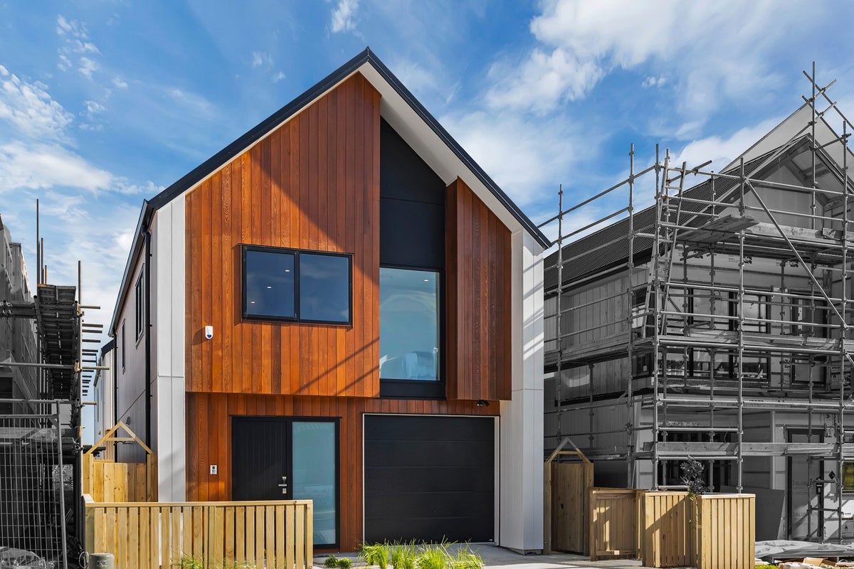 6 Murray Grey Lane, Karaka, Franklin, Auckland - Carousel 1