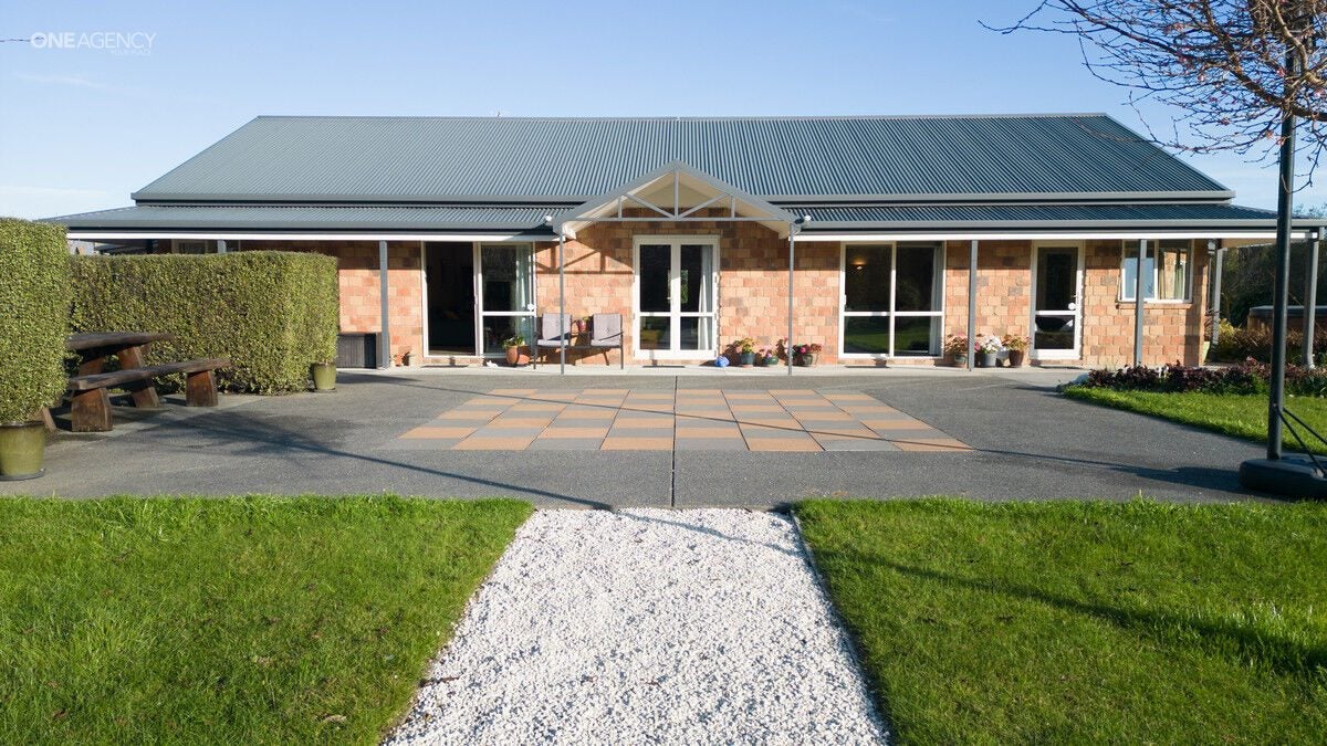 75 Priors Road, Fernside, Rangiora - Carousel 2