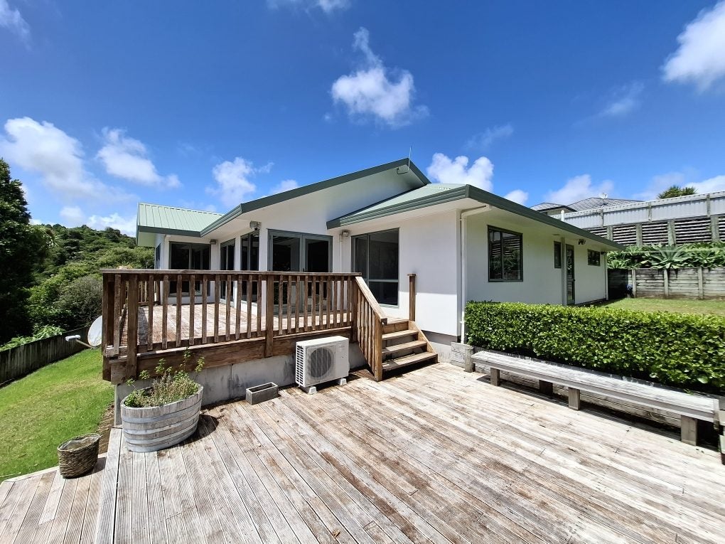 86A Riversdale Drive, Merrilands, New Plymouth - Carousel 1