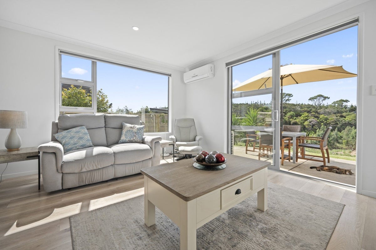 97 Moir Point Road, Mangawhai Heads, Mangawhai - Carousel 2