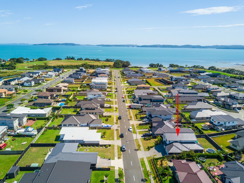 3 Defender Crescent, Beachlands, Auckland - Carousel 2