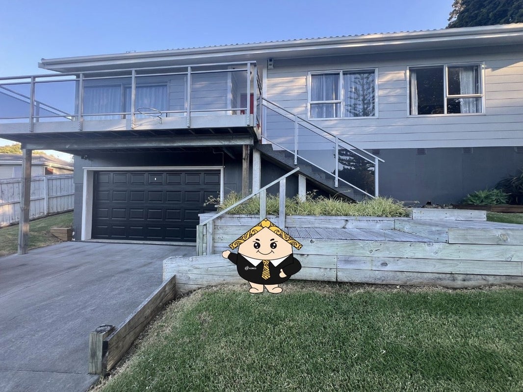 7 Beeche Place, Birkdale, Auckland - Carousel 13