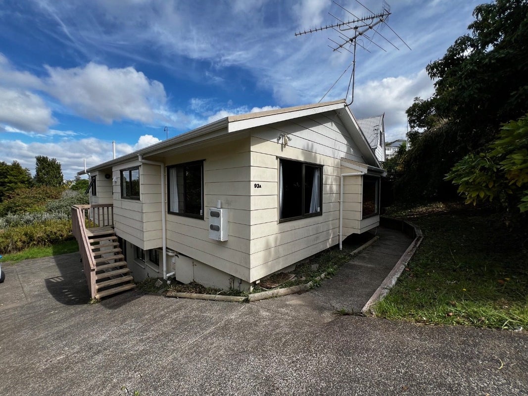 1/93 Target Road, Totara Vale, Auckland - Carousel 1